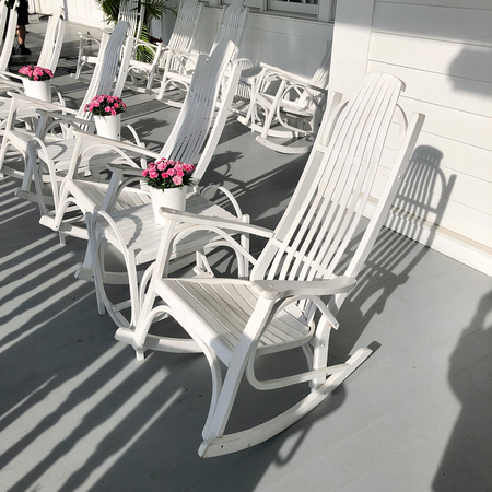 Mills Park Hotel Front Porch
